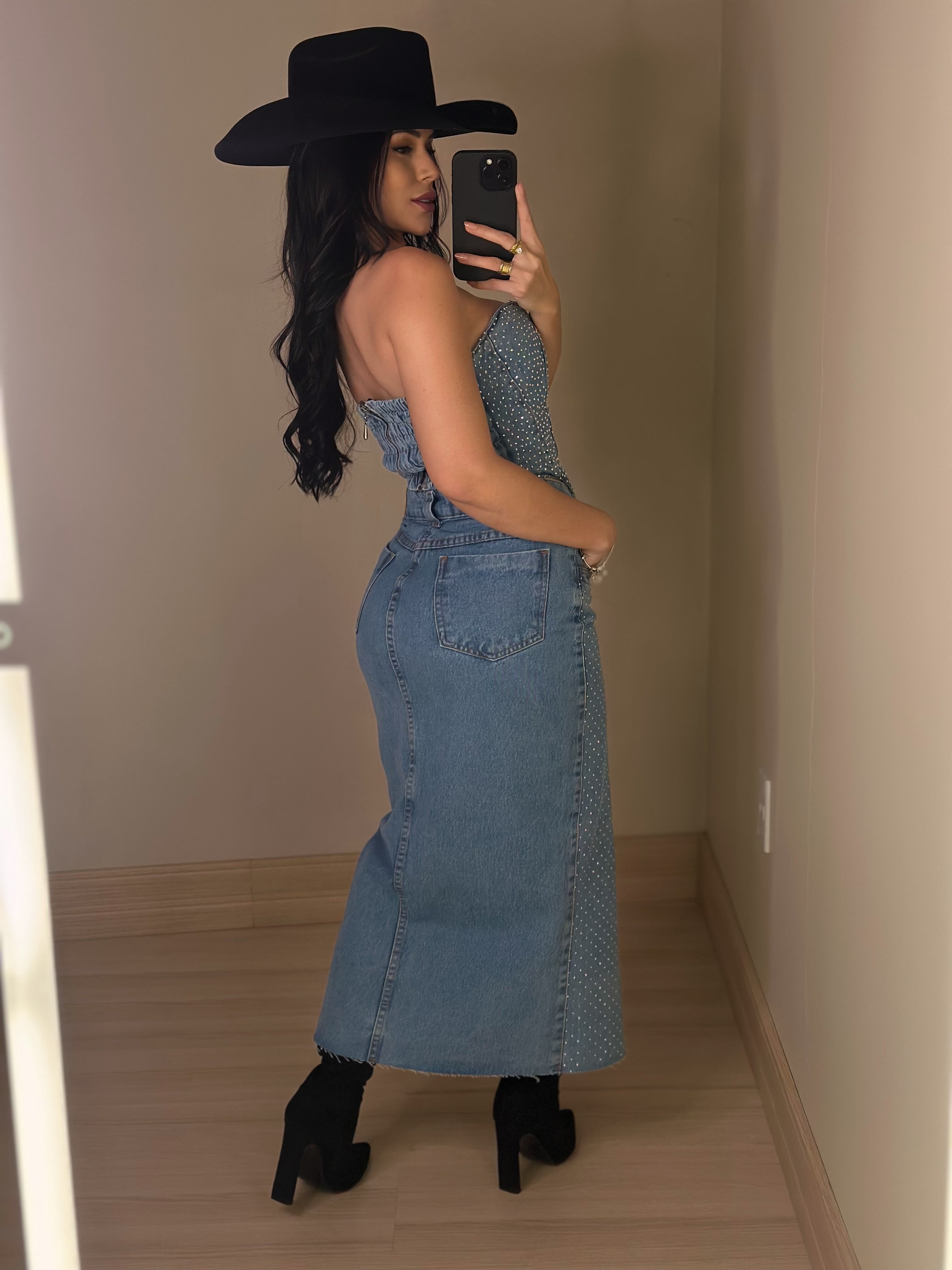 Saia midi jeans
