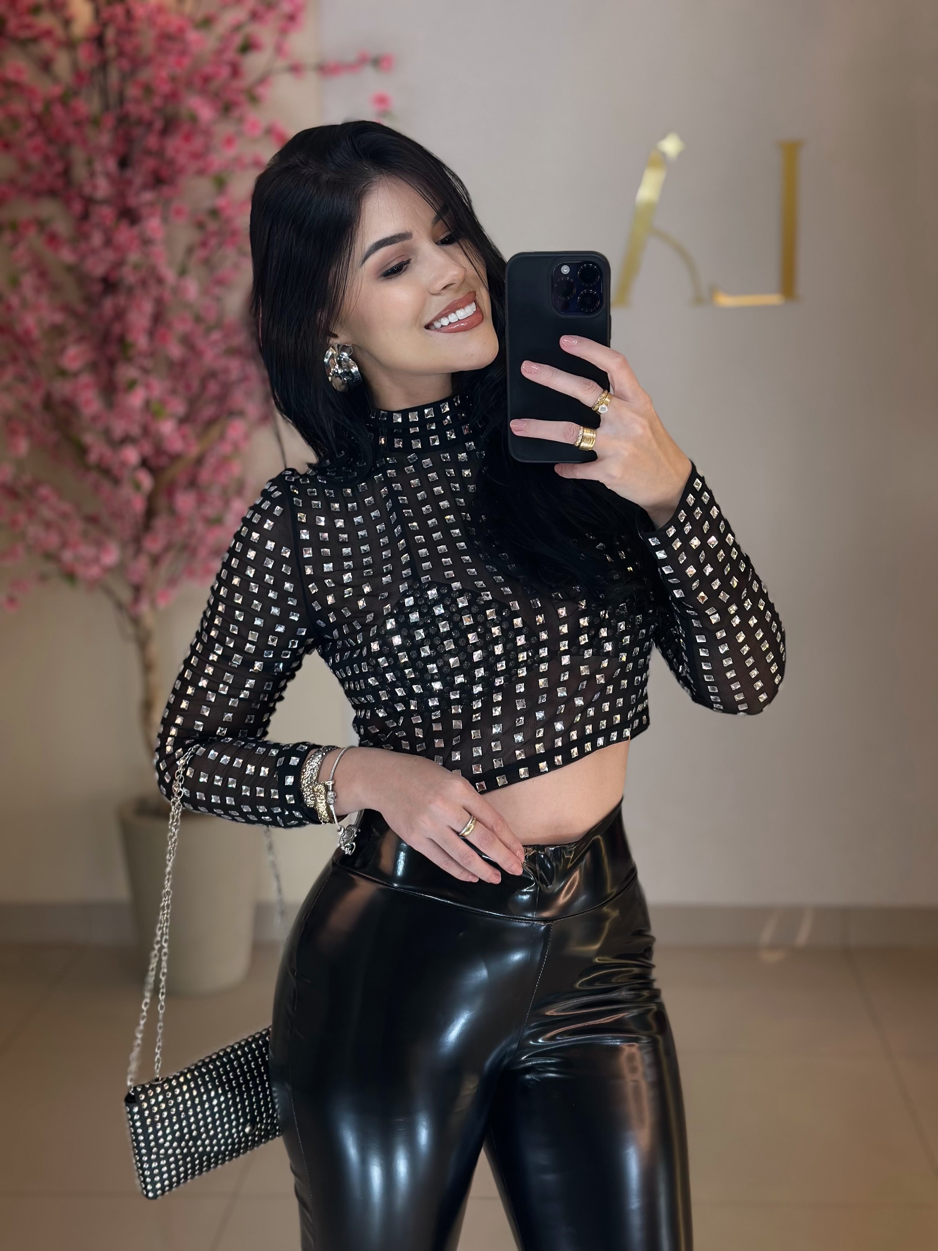 CROPPED ALANA MANGAS LONGAS TULE  PRETO