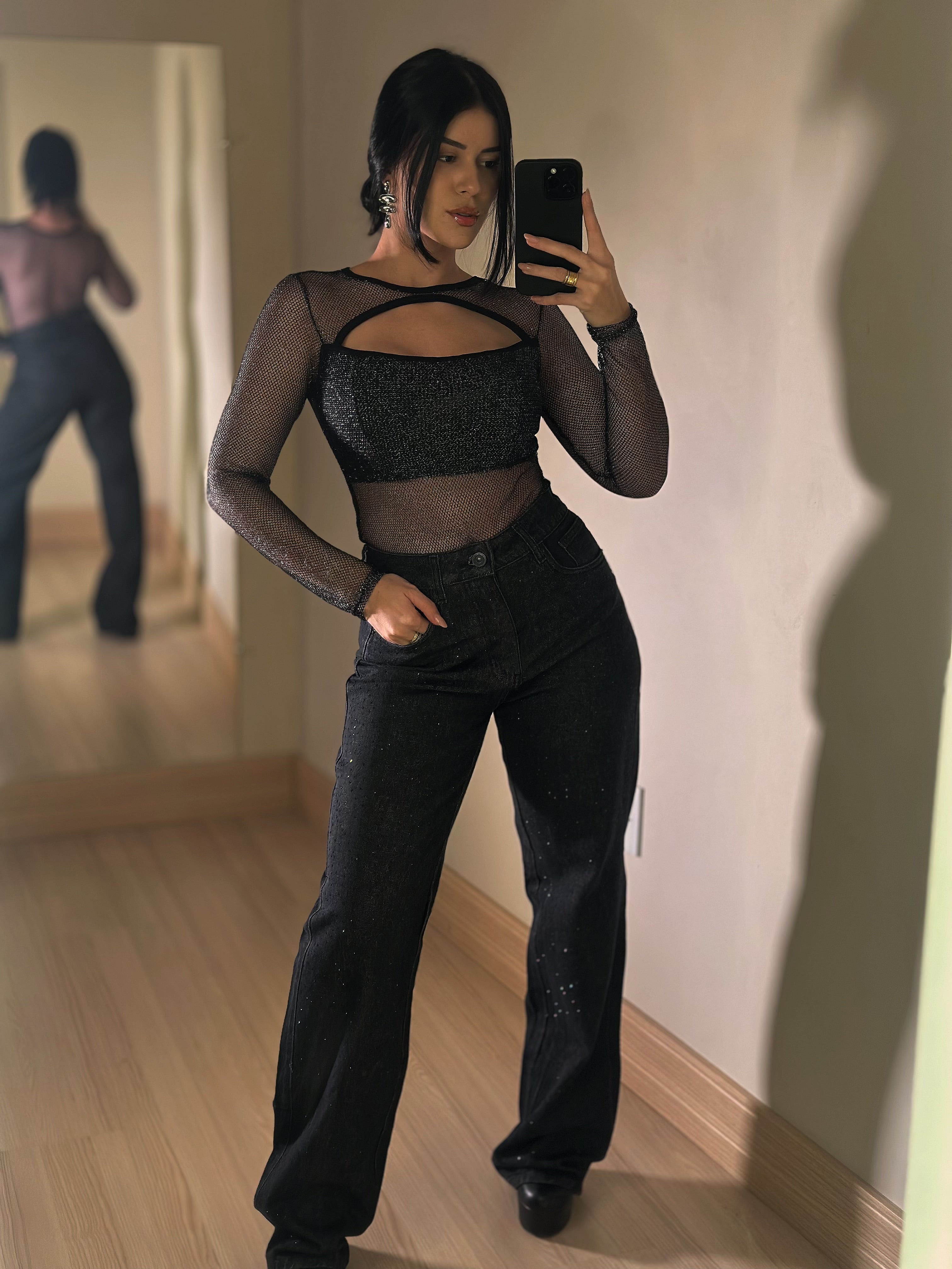 Calça wide cristais negros