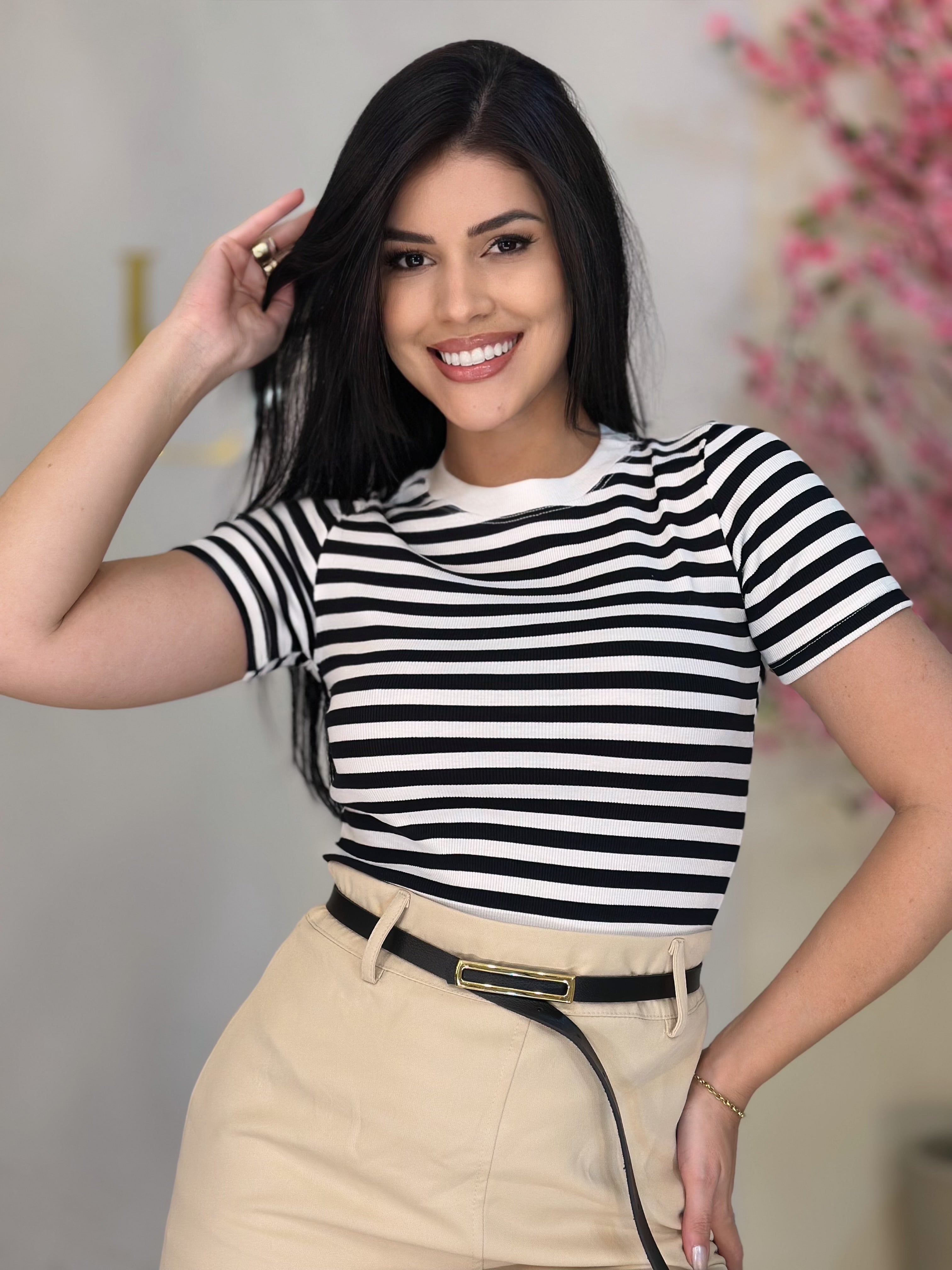 BLUSA BÁSICA LISTRAS - PRETA - TAMANHO ÚNICO