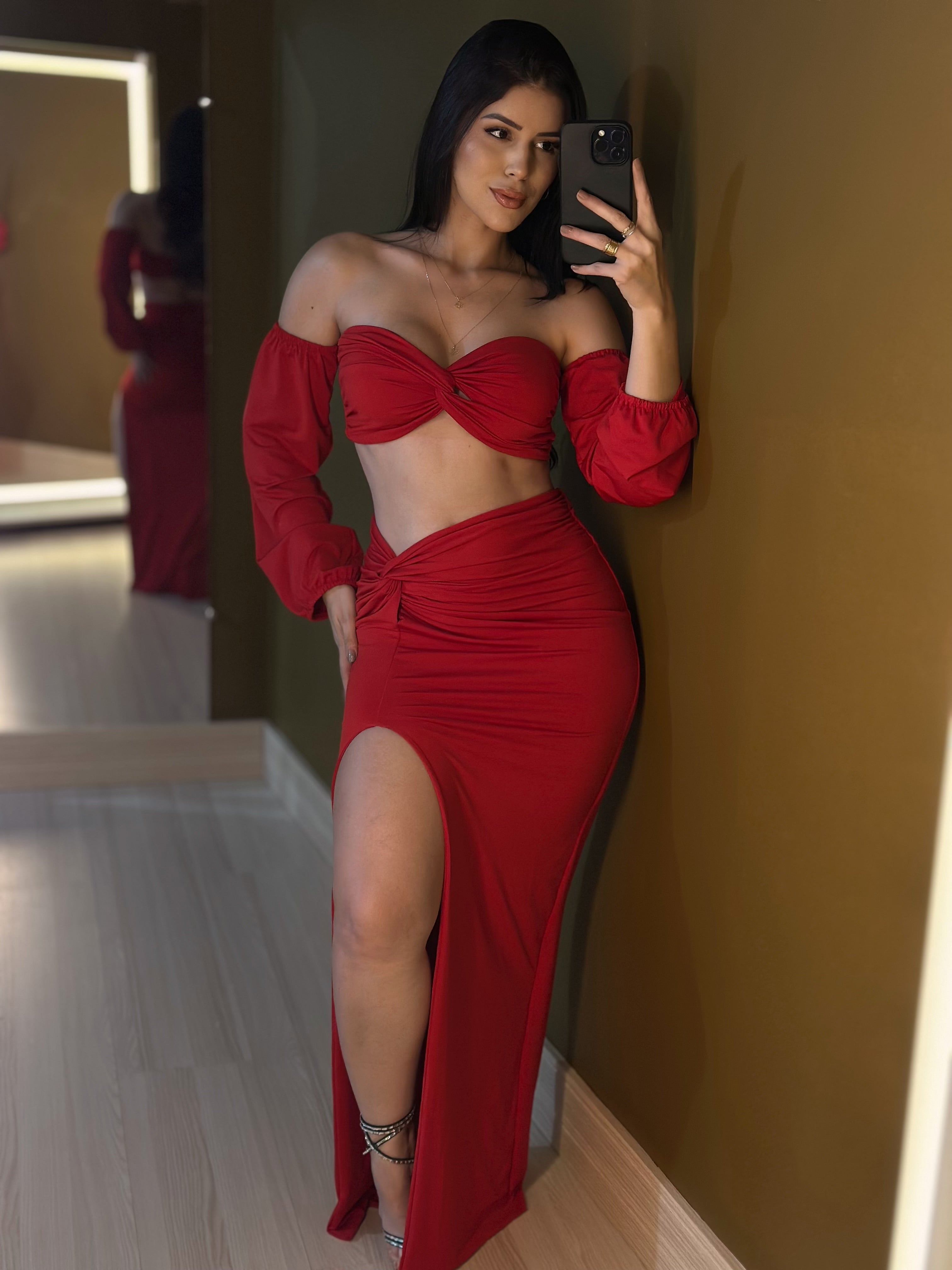 Conjunto Ludmila - Red