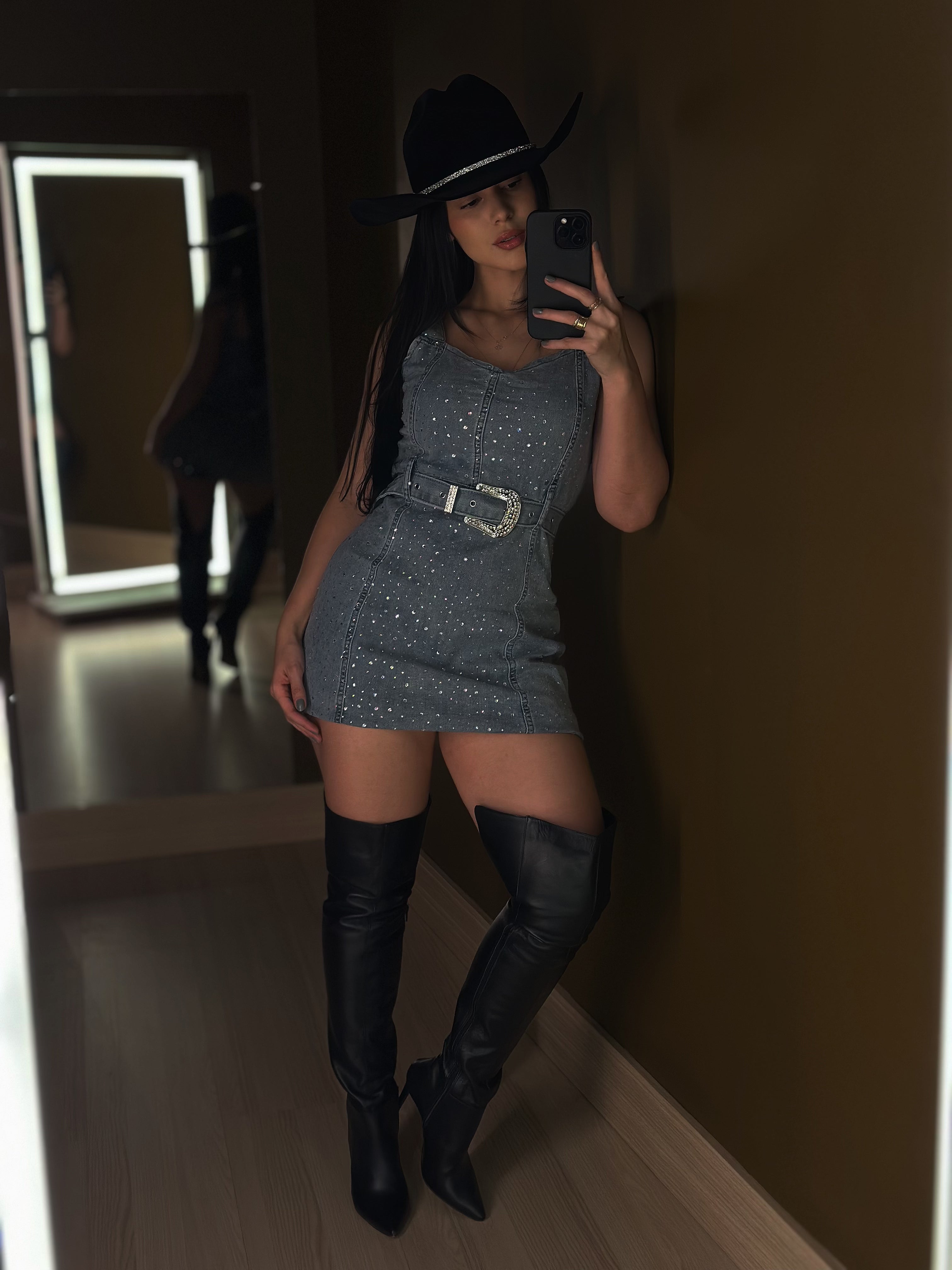 Vestido jeans com brilho