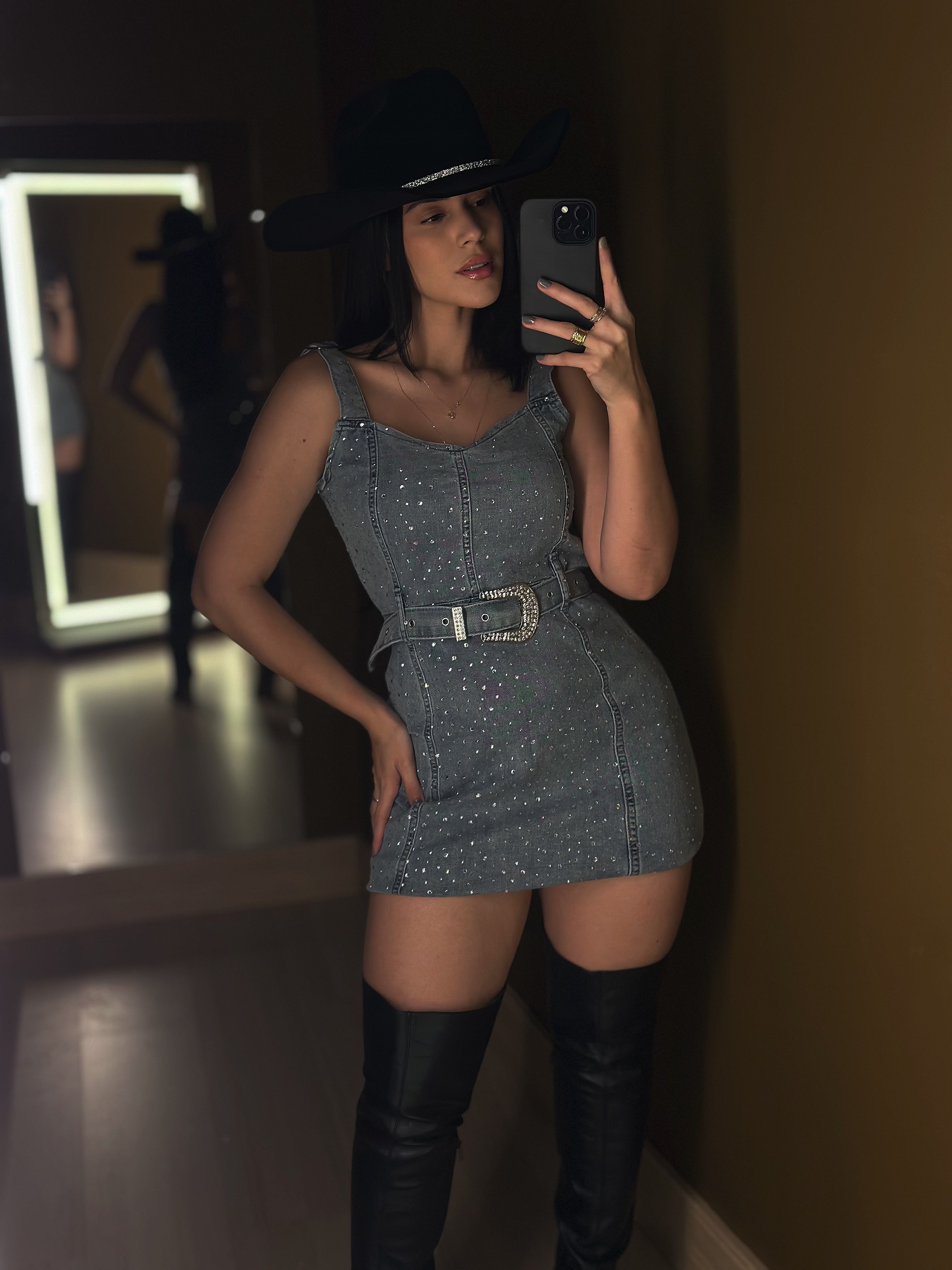 Vestido jeans com brilho