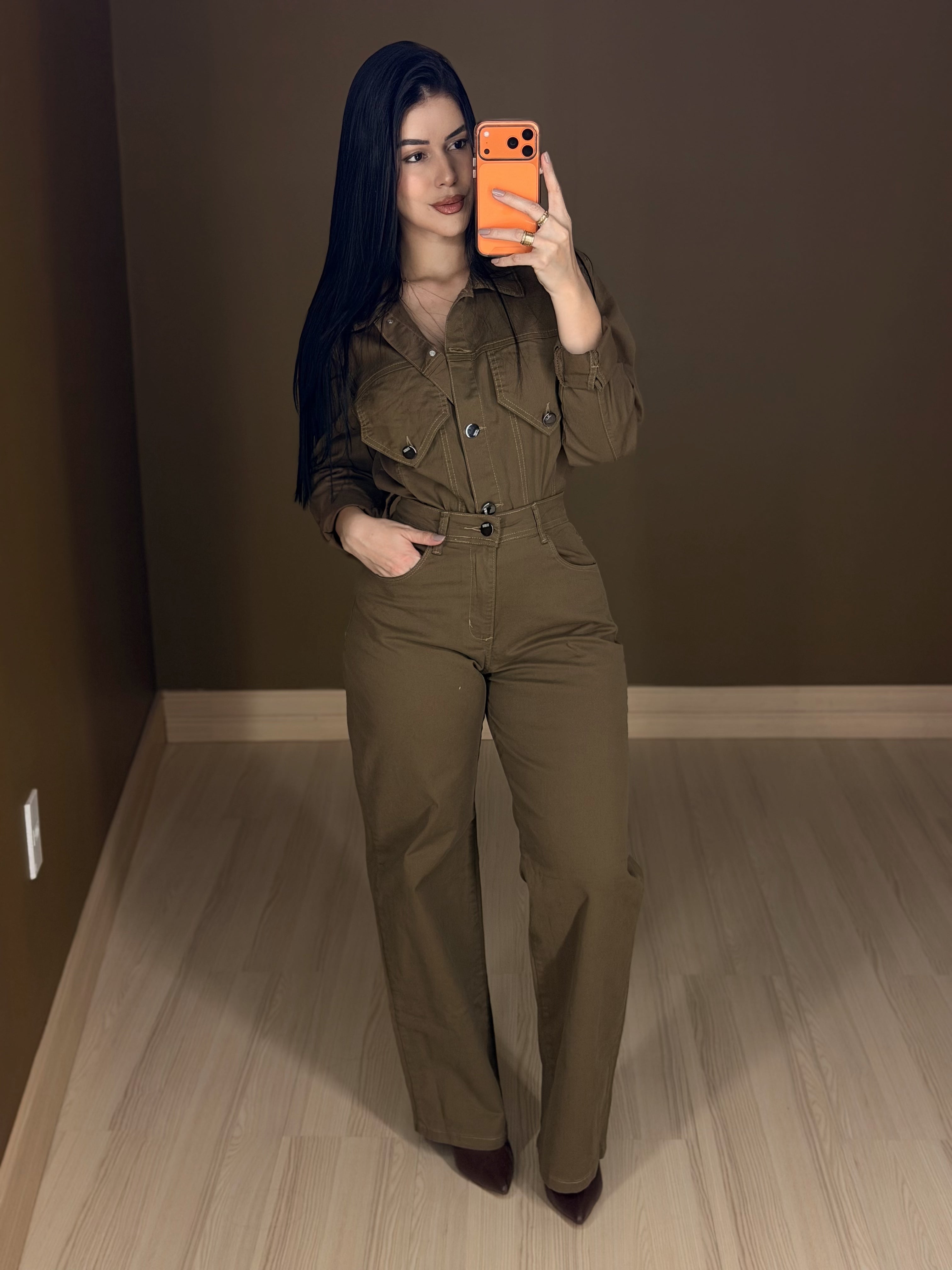 Conjunto Jaqueta/Calça Caqui