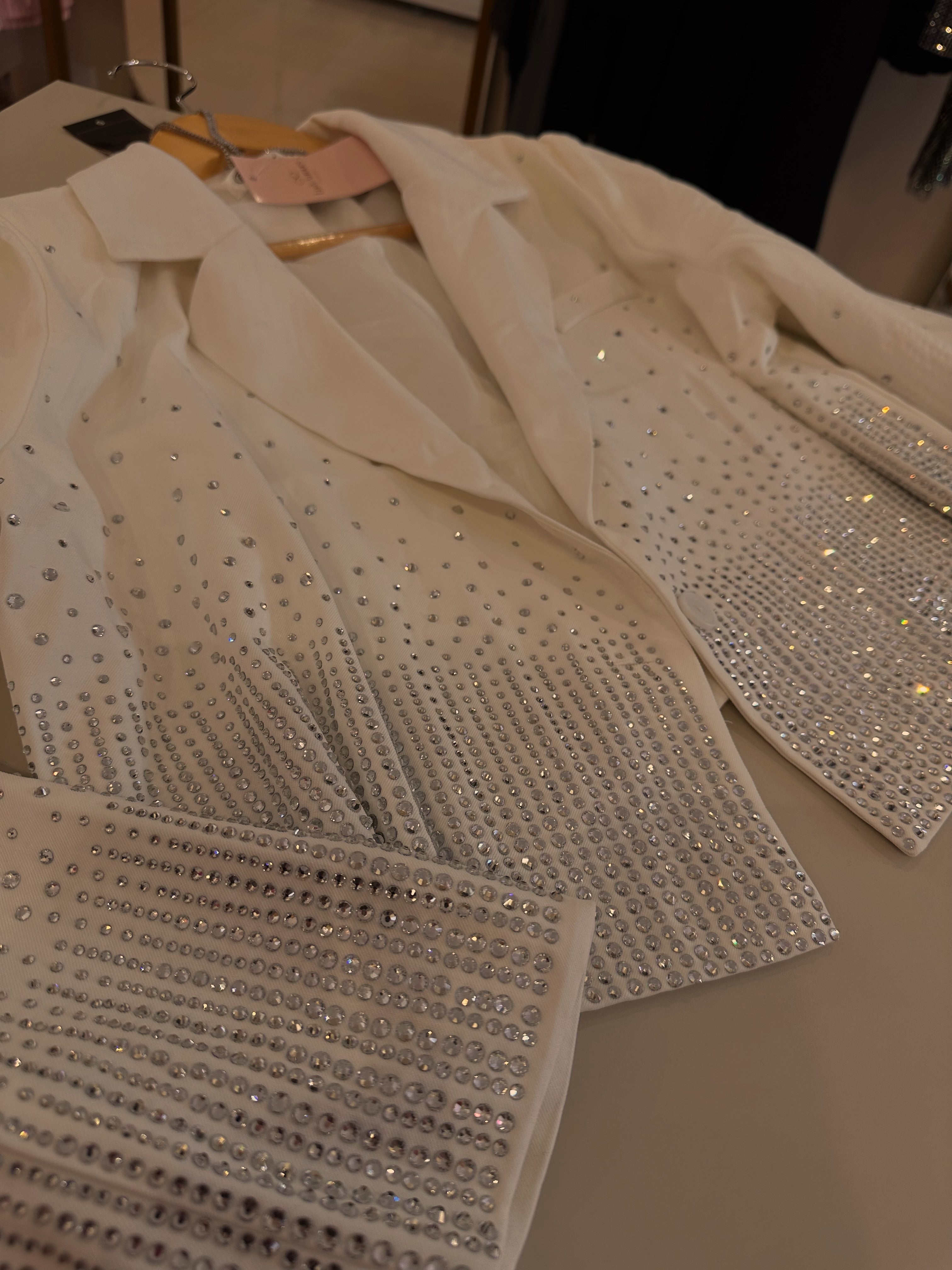 BLAZER BRANCO COM PEDRARIAS - BRANCO - G